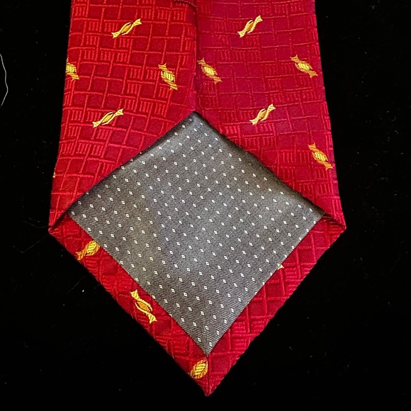 NWT Tesoro Rosso Uoma Moda Handmade Red Silk Tie - Picture 2 of 7